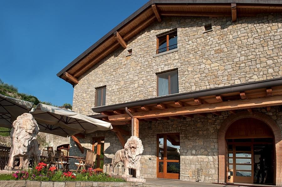 Hotel Fontana Santa Grumello del Monte Eksteriør billede